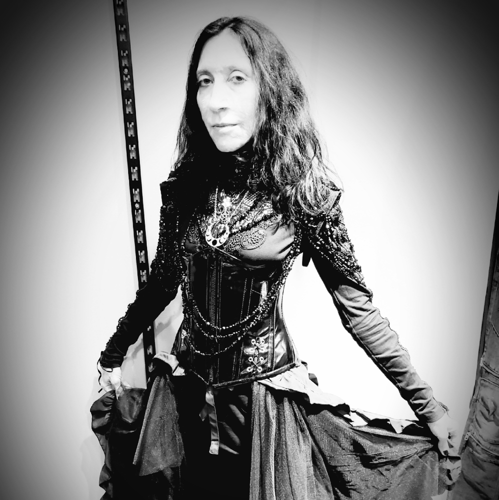 Meet your Posher, Melissa
